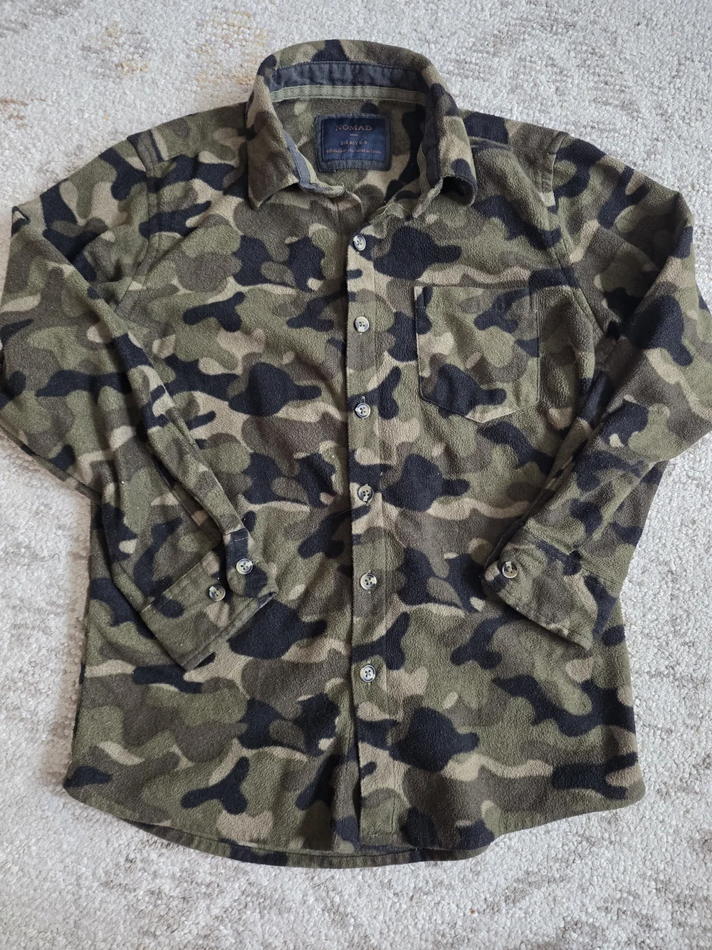 Boys Set Of 5 Longsleeve Shirts + 1 Puffer Jacket